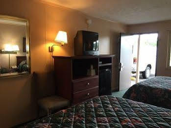 Redwood Inn 加兹登 外观 照片