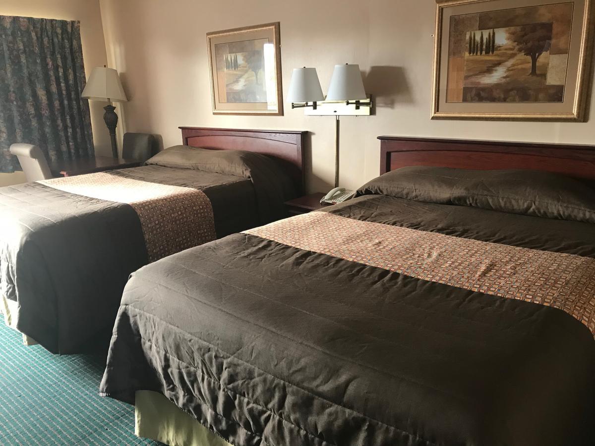 Redwood Inn 加兹登 外观 照片